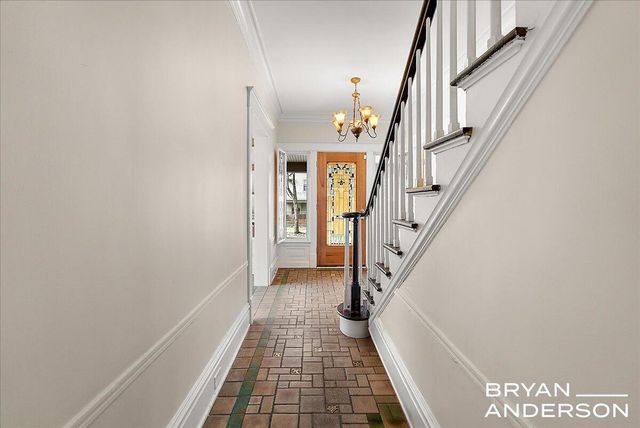 356 Woodmere Avenue Se, City Of Grand Rapids, MI 49506