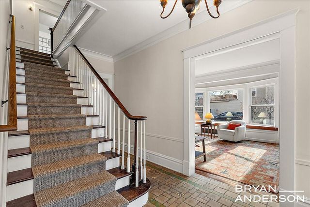 356 Woodmere Avenue Se, City Of Grand Rapids, MI 49506