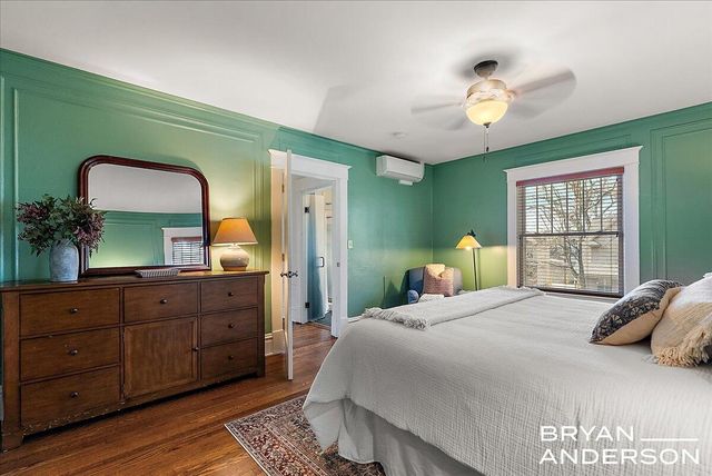 356 Woodmere Avenue Se, City Of Grand Rapids, MI 49506