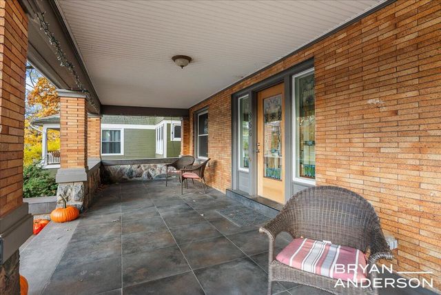 356 Woodmere Avenue Se, City Of Grand Rapids, MI 49506