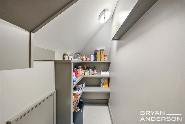 356 Woodmere Avenue Se, City Of Grand Rapids, MI 49506