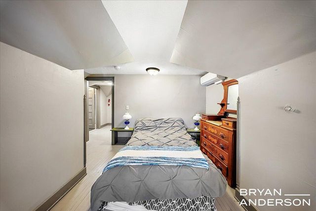 356 Woodmere Avenue Se, City Of Grand Rapids, MI 49506