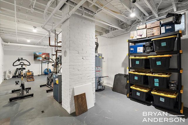 356 Woodmere Avenue Se, City Of Grand Rapids, MI 49506