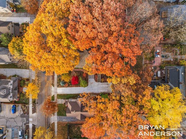 356 Woodmere Avenue Se, City Of Grand Rapids, MI 49506