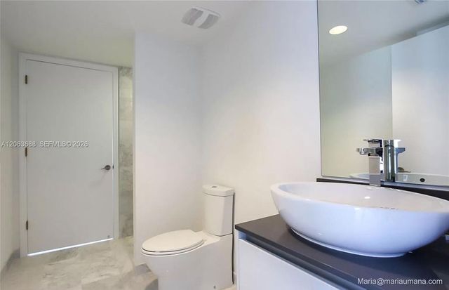 9821 E Bay Harbor Drive 706, Bay Harbor Islands, FL 33154