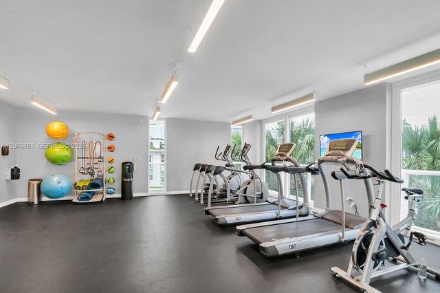 9821 E Bay Harbor Drive 706, Bay Harbor Islands, FL 33154