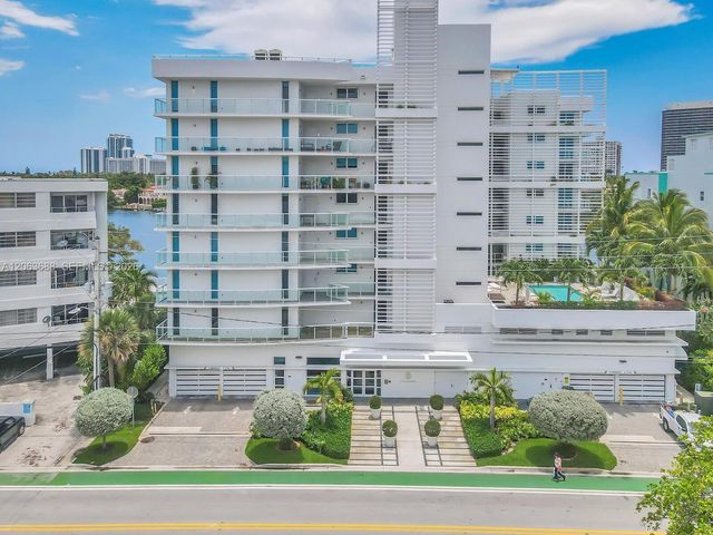 9821 E Bay Harbor Drive 706, Bay Harbor Islands, FL 33154