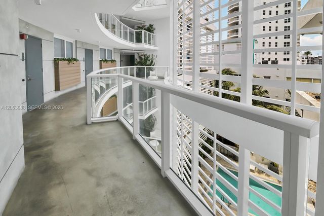 9821 E Bay Harbor Drive 706, Bay Harbor Islands, FL 33154