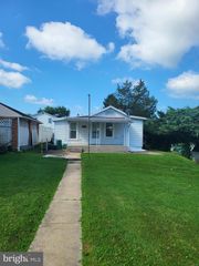 404 S KENHORST BLVD, Reading, PA 19607