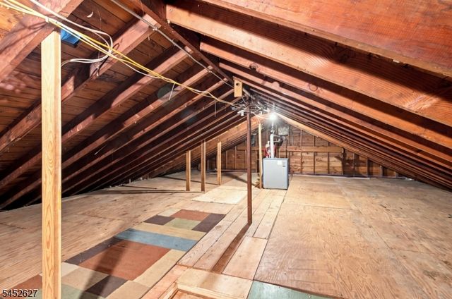 1528 Washington Ave, Pompton Lakes Boro, NJ 07442