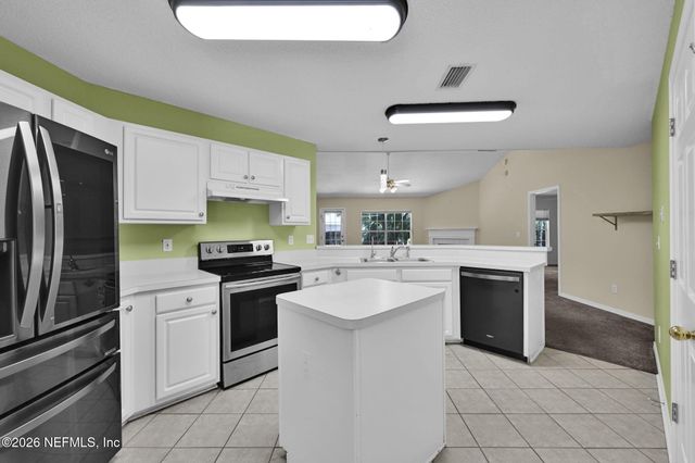 8048 KILKELLY Lane S, Jacksonville, FL 32244