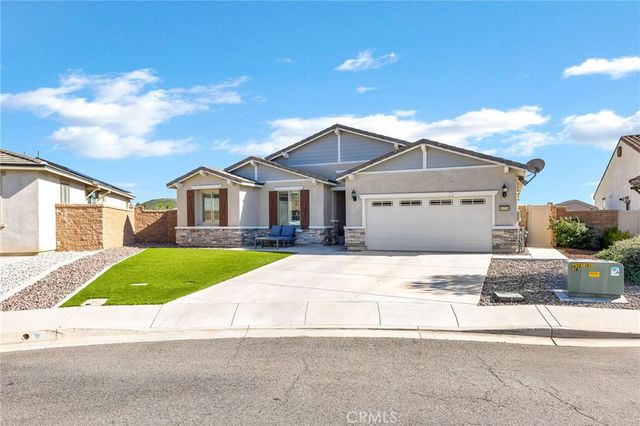 31524 Mojave Red Court, Menifee, CA 92584