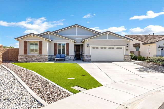 31524 Mojave Red Court, Menifee, CA 92584