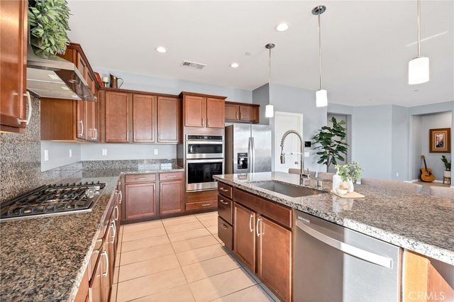 31524 Mojave Red Court, Menifee, CA 92584