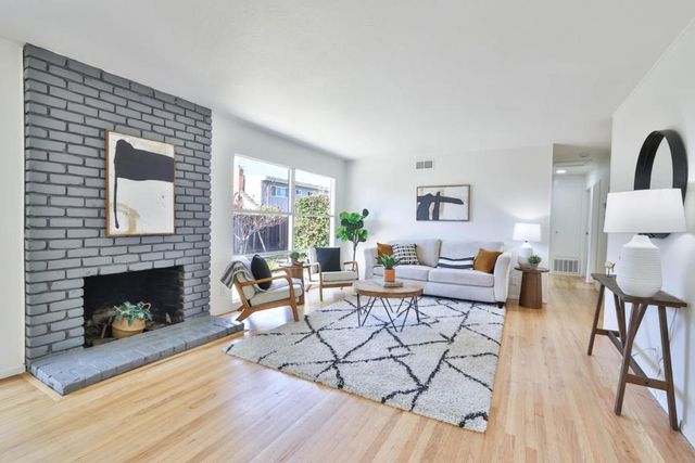 1617 Tartarian Way, San Jose, CA 95129