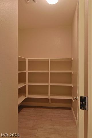 531 Signal Peak Street, Las Vegas, NV 89138