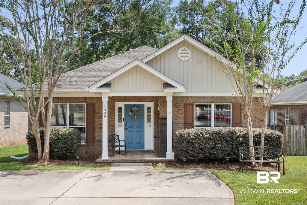 1009 Linlen Avenue, Mobile, AL 36609