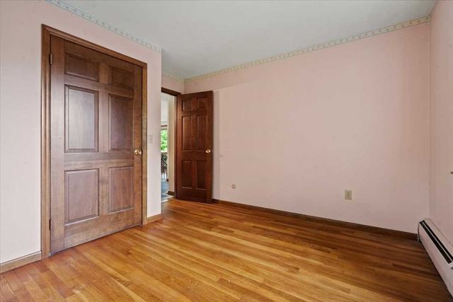 34 Fort Sumter Dr, Holden, MA 01520