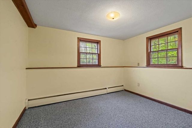 34 Fort Sumter Dr, Holden, MA 01520