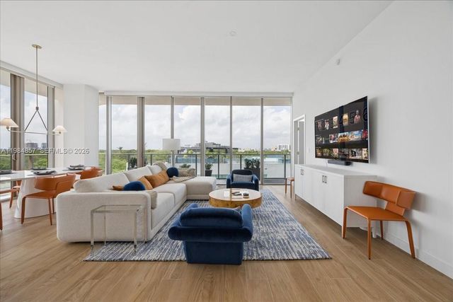 2678 Tigertail Ave 501, Miami, FL 33133