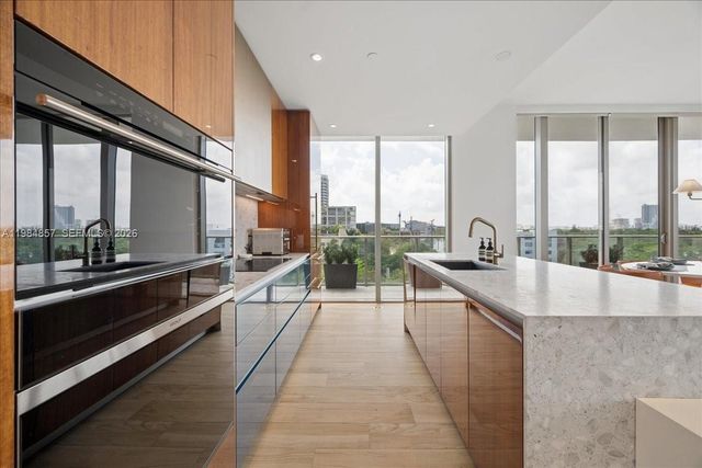 2678 Tigertail Ave 501, Miami, FL 33133