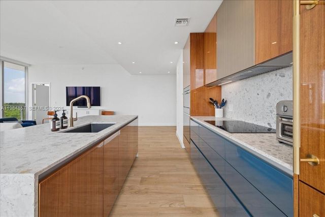 2678 Tigertail Ave 501, Miami, FL 33133