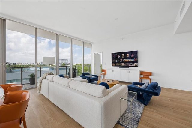 2678 Tigertail Ave 501, Miami, FL 33133