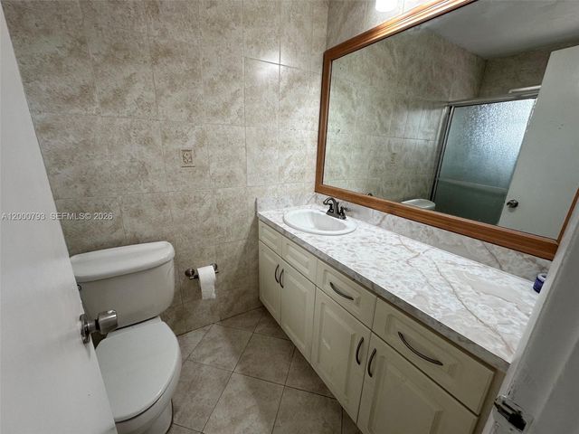 7340 SW 82nd St C203, Miami, FL 33143