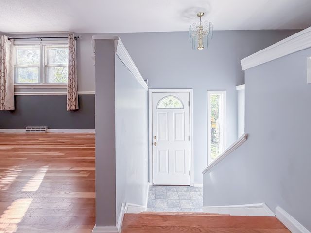 64 Hillside Dr, Plymouth, MA 02360