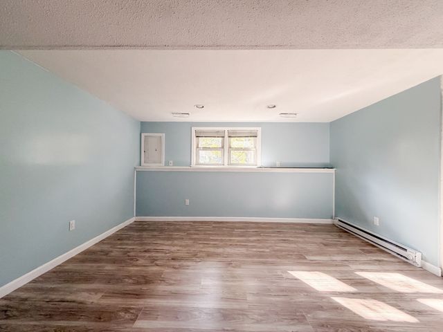 64 Hillside Dr, Plymouth, MA 02360