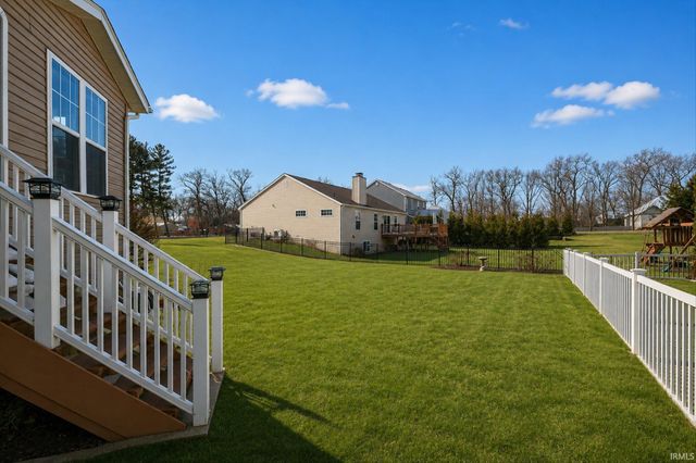 54855 Springfield Trace Drive, Osceola, IN 46561