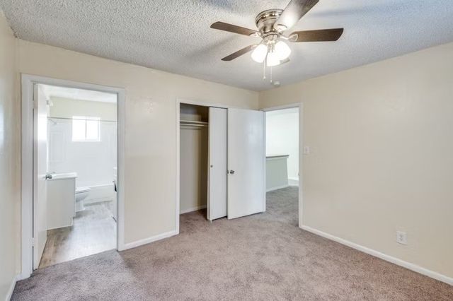 512 S Delaware Street 8, Irving, TX 75060