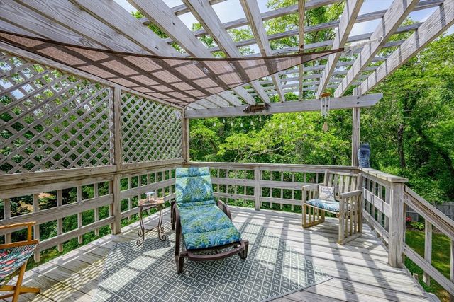 65 Pilgrims Path, Eastham, MA 02642
