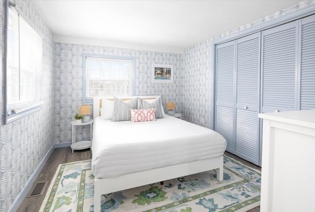 30 Roosevelt Rd 1, Marshfield, MA 02050