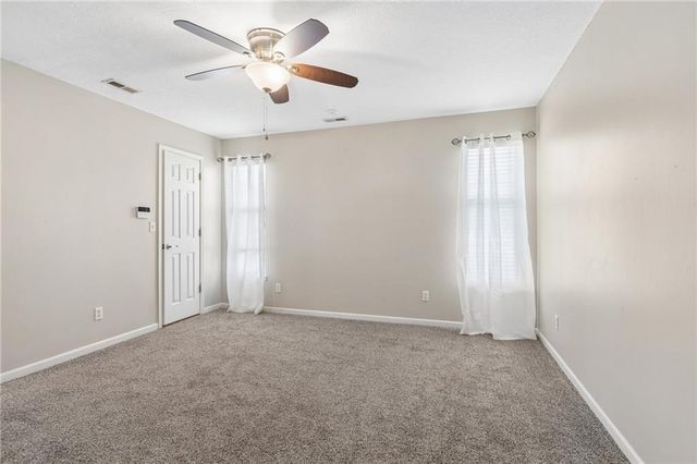 524 Saturn Drive, Raymore, MO 64083