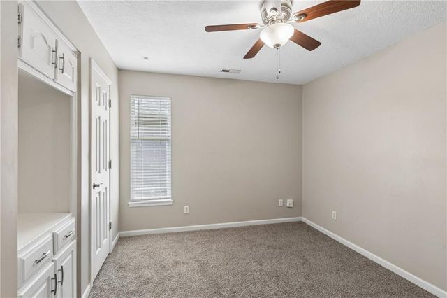 524 Saturn Drive, Raymore, MO 64083