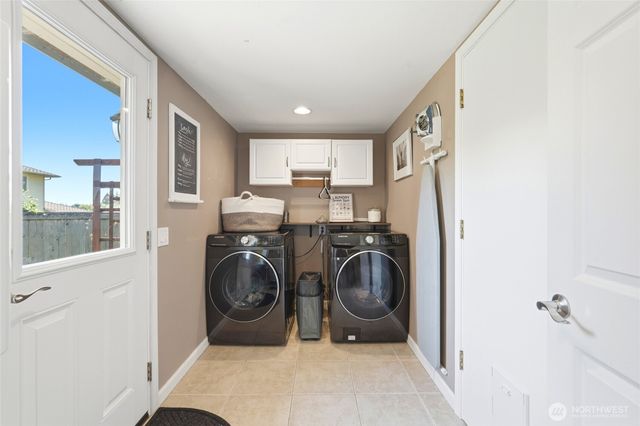5208 191st Street SW, Lynnwood, WA 98036