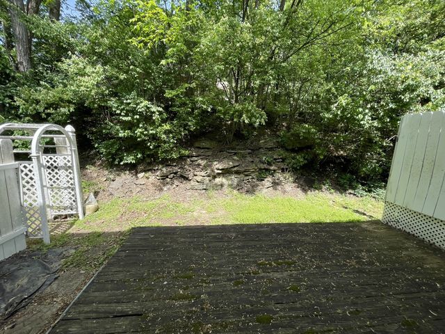 110 Bellevue Rd Apt 16, Nashville, TN 37221