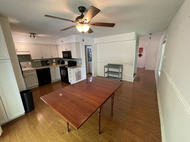 110 Bellevue Rd Apt 16, Nashville, TN 37221