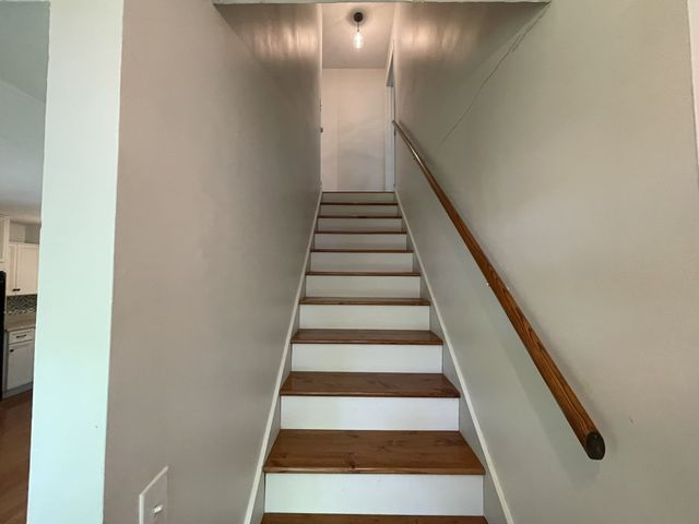 110 Bellevue Rd Apt 16, Nashville, TN 37221