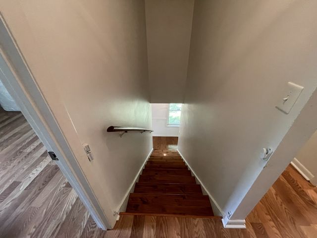 110 Bellevue Rd Apt 16, Nashville, TN 37221