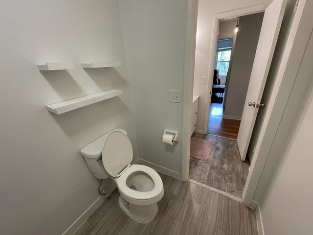 110 Bellevue Rd Apt 16, Nashville, TN 37221