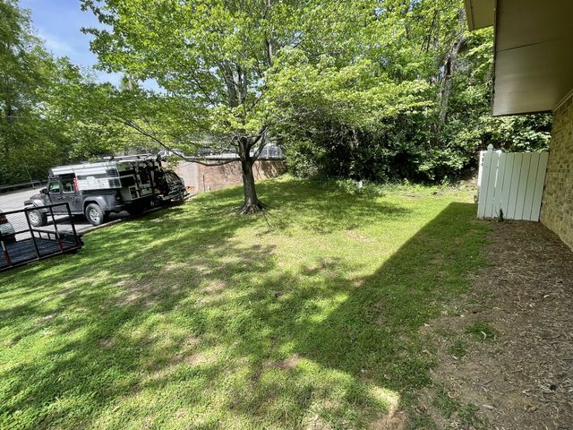 110 Bellevue Rd Apt 16, Nashville, TN 37221