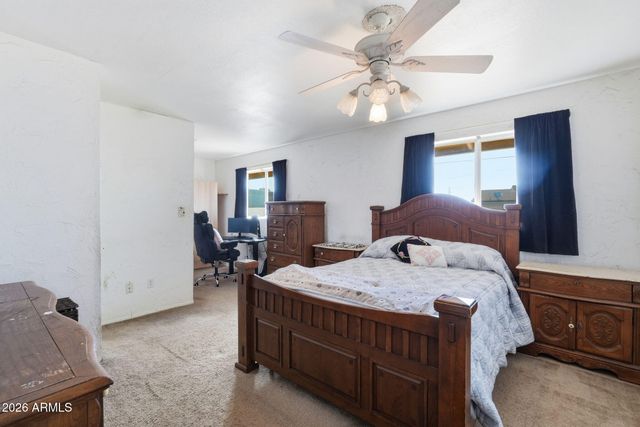 204 E HAMPTON Avenue, Mesa, AZ 85210