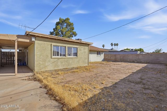 204 E HAMPTON Avenue, Mesa, AZ 85210