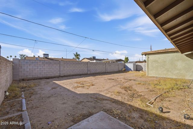204 E HAMPTON Avenue, Mesa, AZ 85210