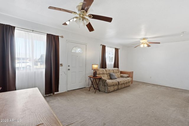204 E HAMPTON Avenue, Mesa, AZ 85210