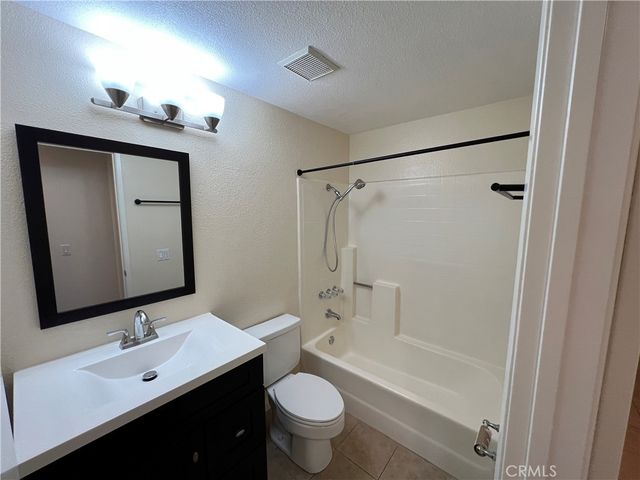 26467 Portola, Mission Viejo, CA 92692