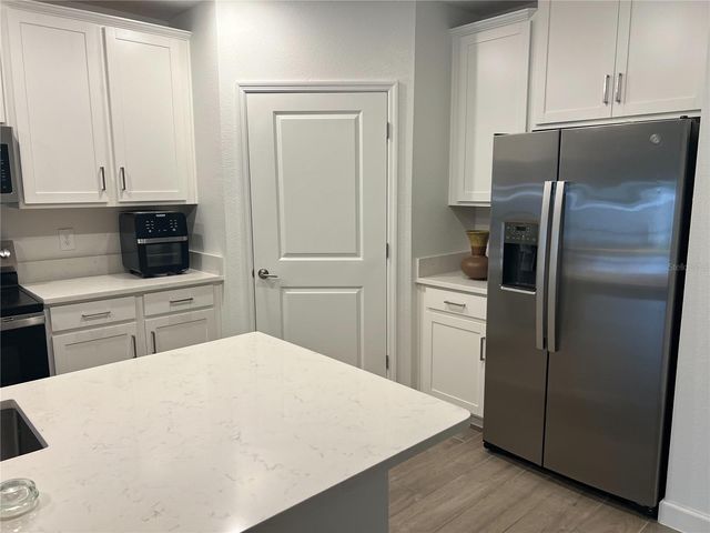 32070 GRIFFIN SANDS LANE, San Antonio, FL 33576