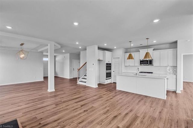 386 Yarrow Drive, Lexington, NC 27295